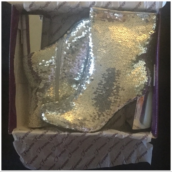 Silver Sequins Mirror Chunky Heel Booties!. - Picture 7 of 7